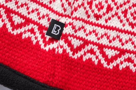 Snow Cap red