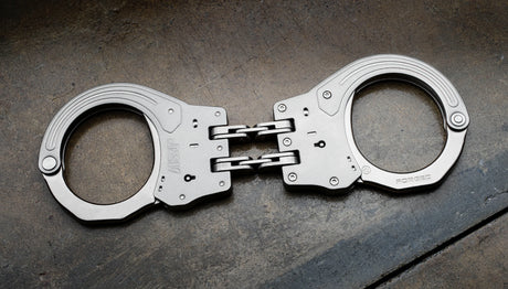 ASP - Handschelle Sentry mit Gelenk aus Stahl