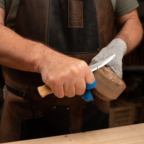 messer, Schnitzen, Holzbearbeitung, Handschuh, Schürze